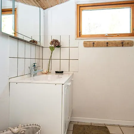 6 Person In R Nde Rønde